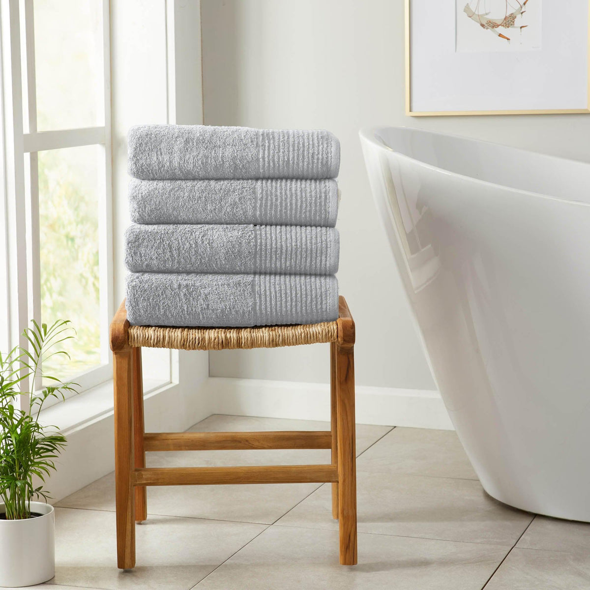 4 Pack Cotton Bath Towels - Kasper Collection